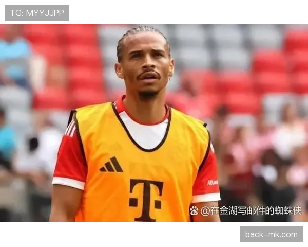 萨内精妙无球跑动助攻，拜仁锋线高效配合再展进攻威力